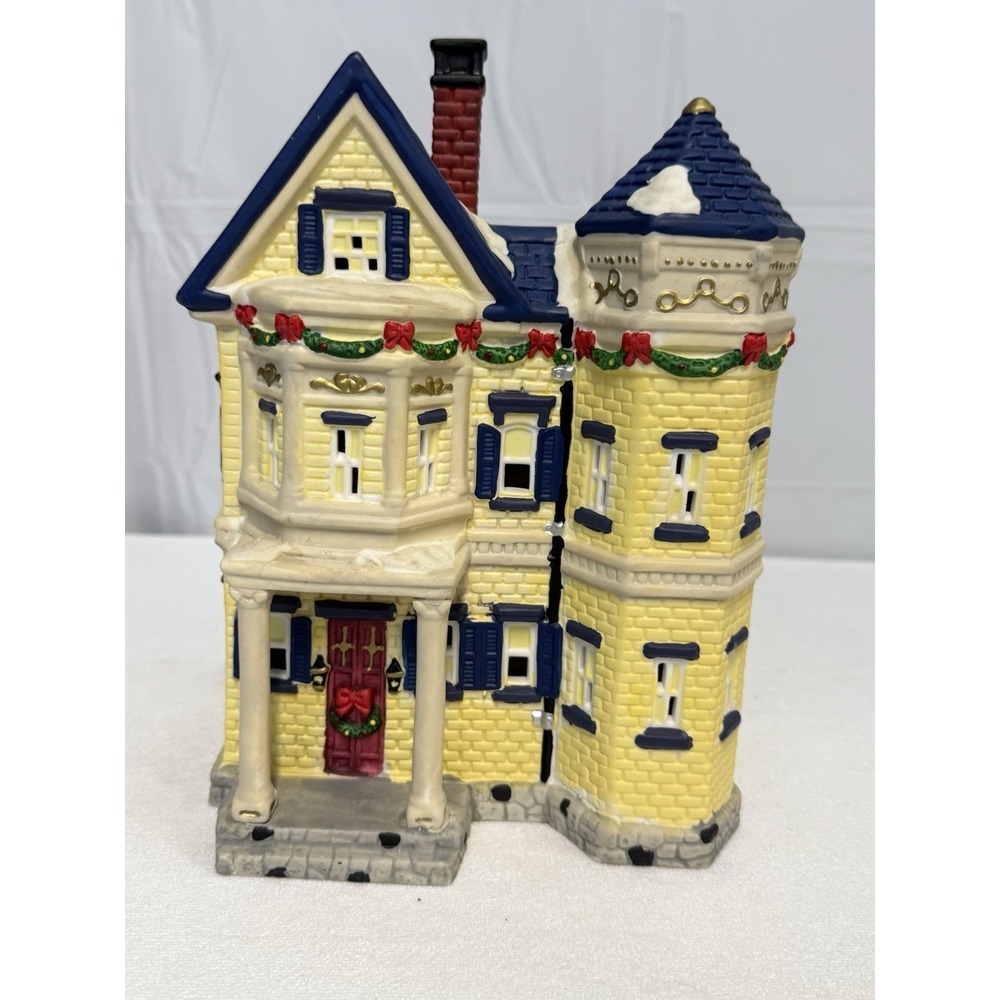 Santa's Workbench Collection Victorian Series Keswick Hall VTG No Light/chord